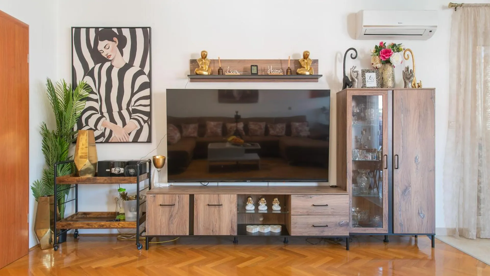 Apartment Hana تروغير